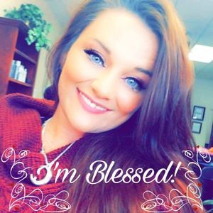 Meet your Posher, Casey